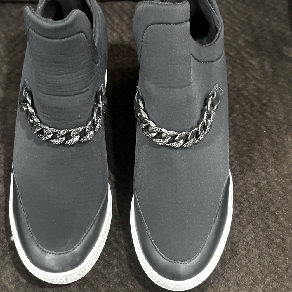 Karl Lagerfeld black slip on sneakers